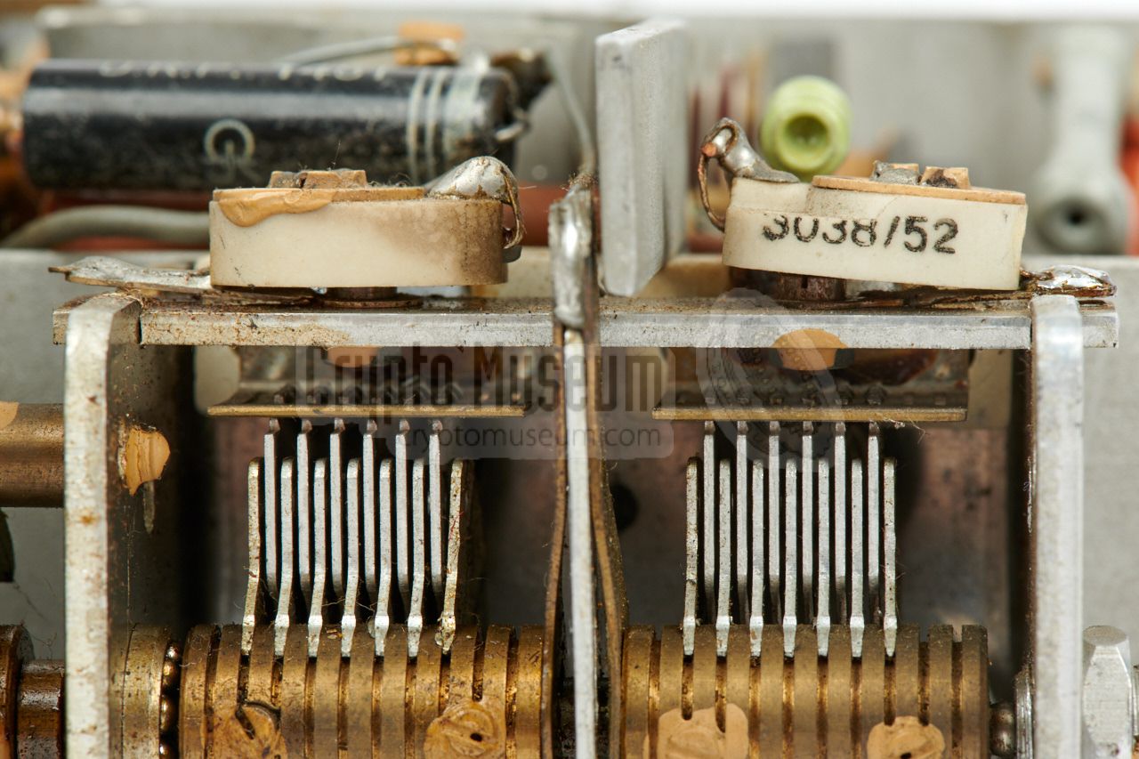 Tuning capacitors, seen from the side, with two trimmers fitted on top