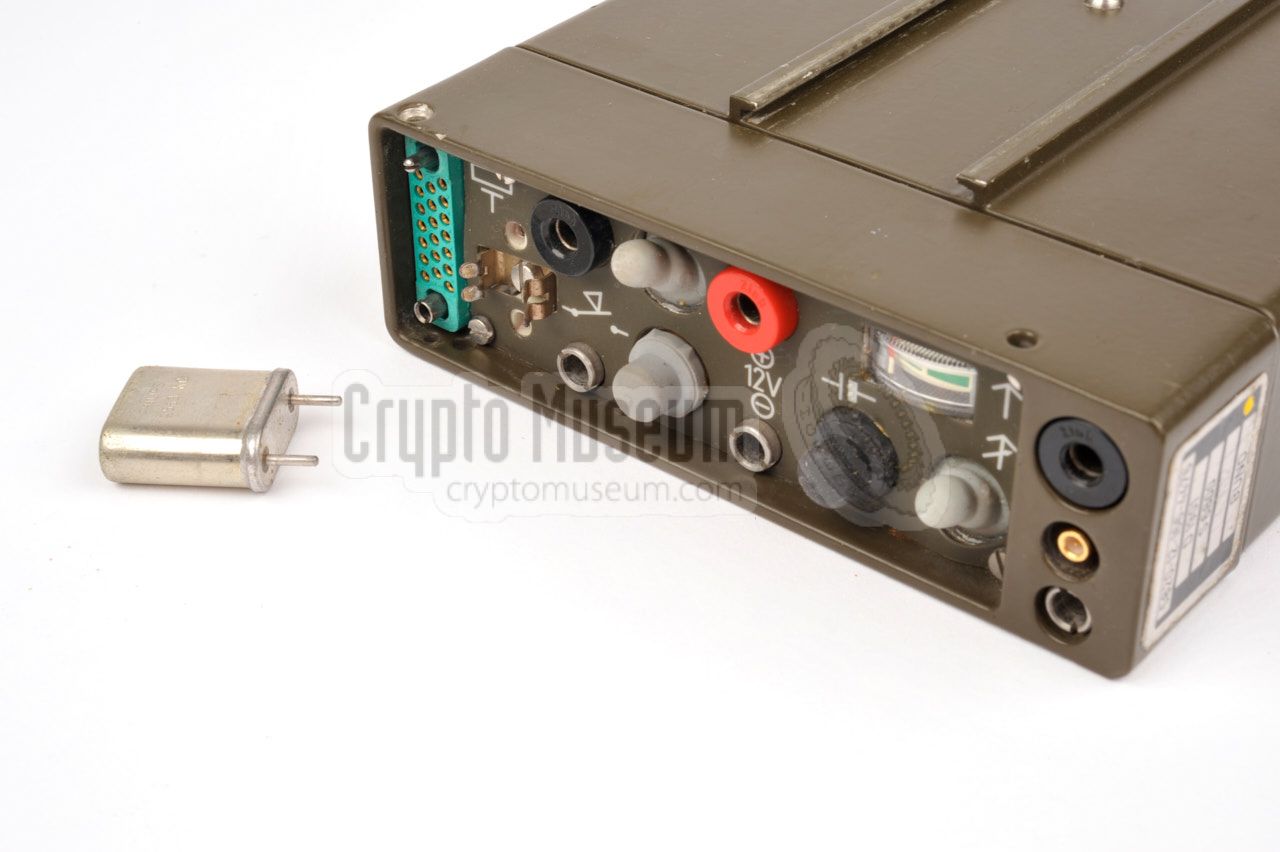 S-6800 with quarz crystal