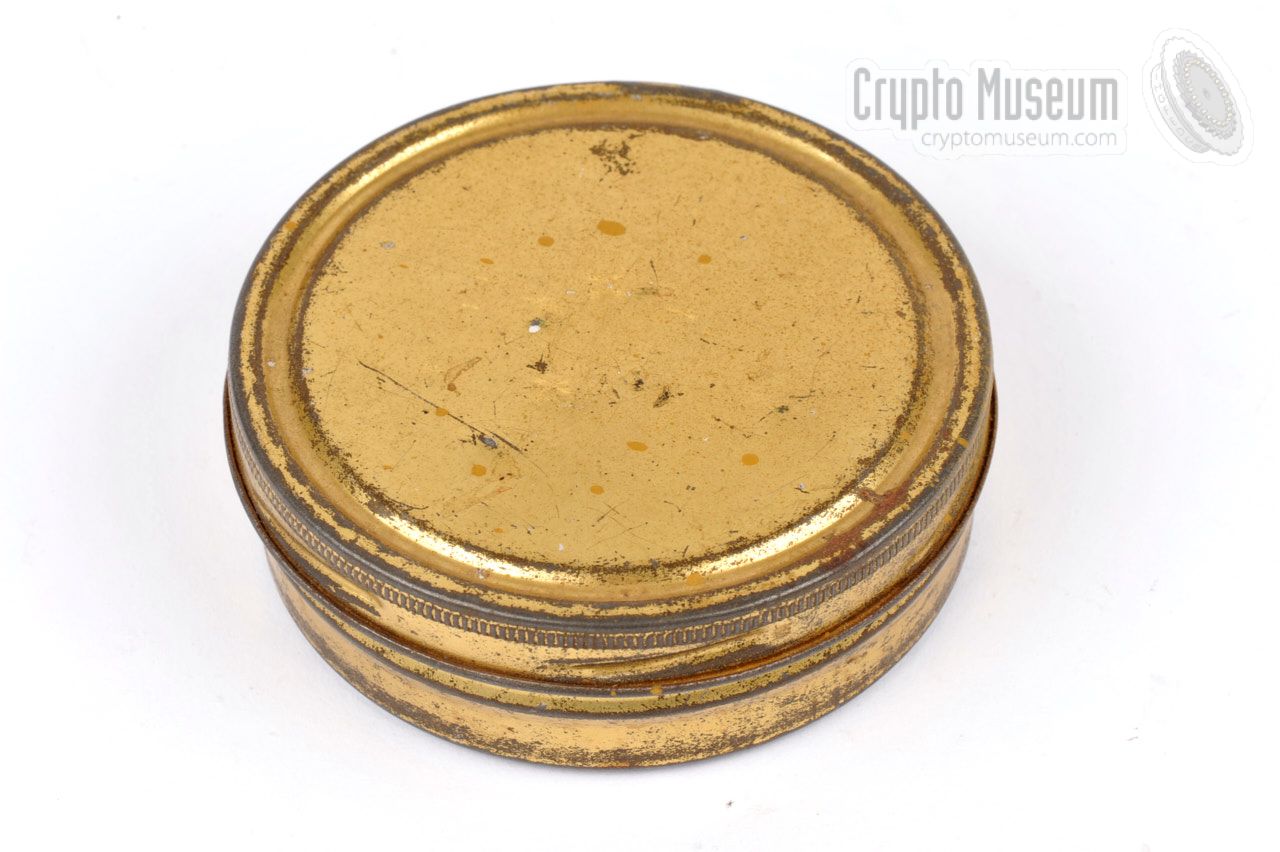 Tobacco tin with earphones