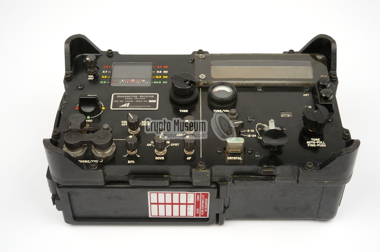 TAR-224a spy radio set (USA)